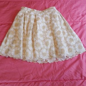 Lilly Pulitzer gold and white skirt